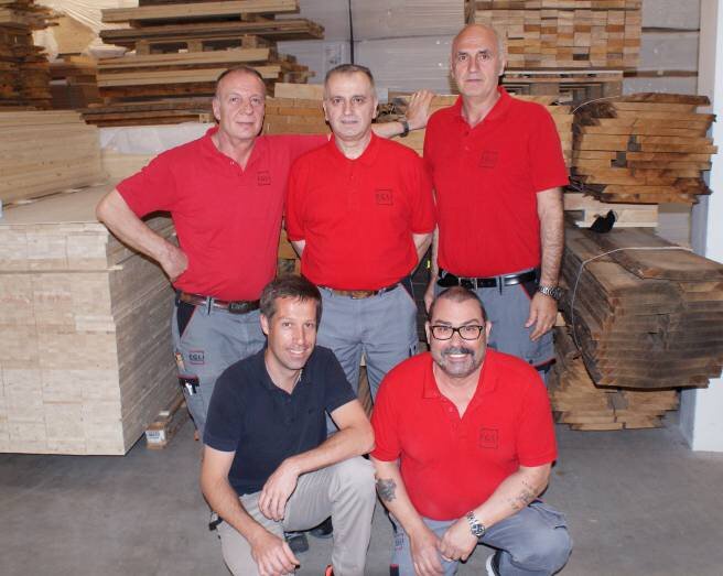 Ali Hasaj, Zejadin Imeri, Ismet Ganijaj (debout d.g.) Luca Borsotti (direciton), Fernando Filipe Jorge (devant d.g.) Ali Hasaj, Zejadin Imeri, Ismet Ganijaj (debout d.g.) Luca Borsotti (direciton), Fernando Filipe Jorge (devant d.g.)