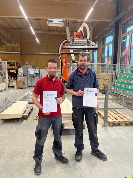 Silvio Biscontin et Reto Nyffeler avec certificat d'utilisateur Silvio Biscontin et Reto Nyffeler avec certificat d'utilisateur